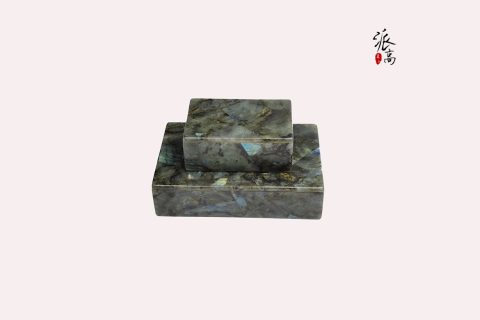 闪光石盒子
